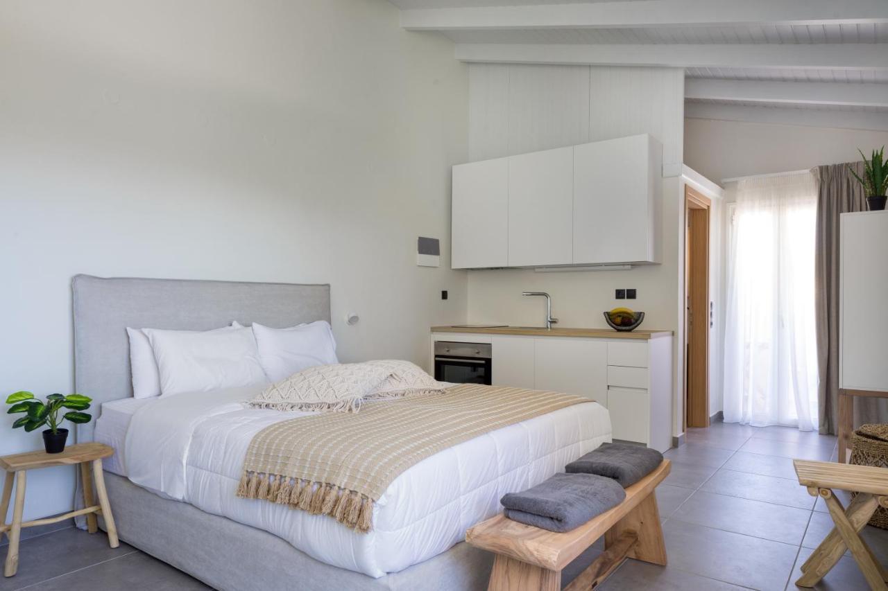 S U E N O - Studios And Apartments, With Shared Pool Като-Дарацо Екстер'єр фото